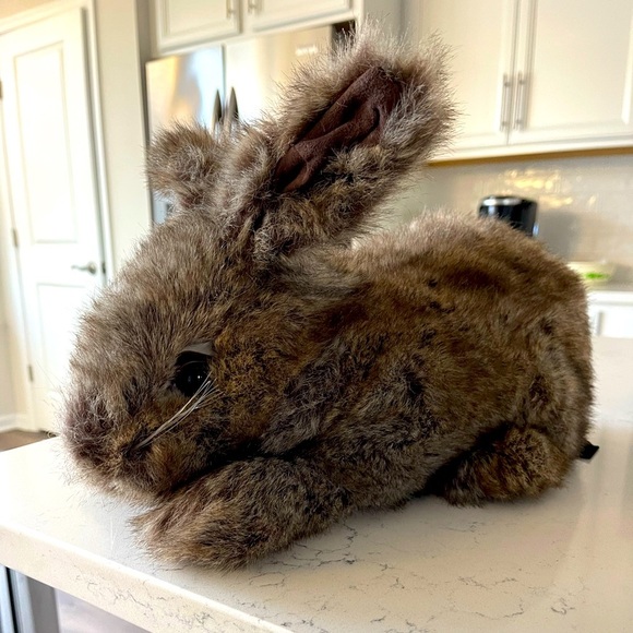 Ditz design Easter rabbit realistic like new condition - Picture 1 of 4